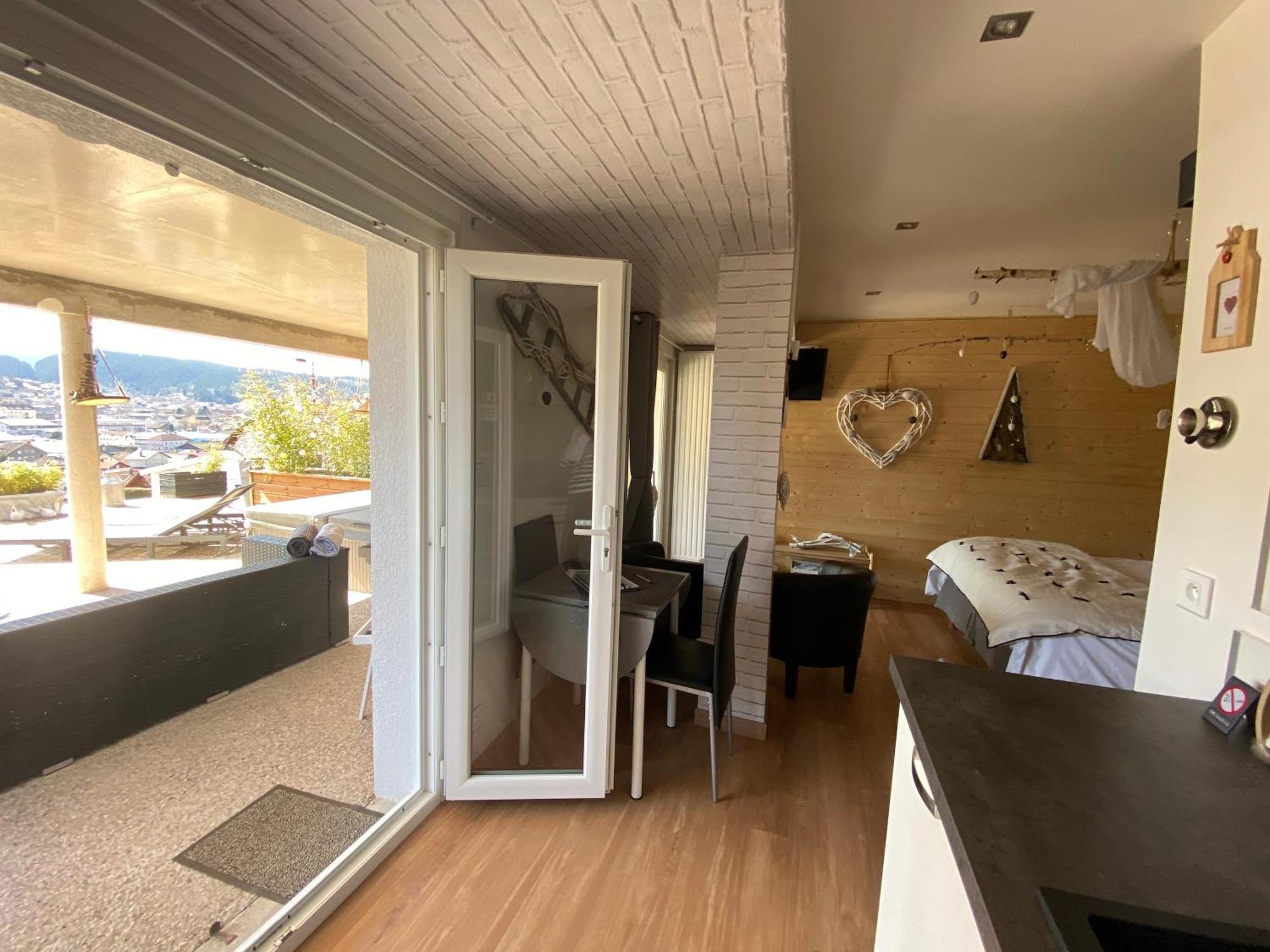 Au Nid Cosy D'Isa A Gerardmer Vosges - Spas Privatifs Exterior photo
